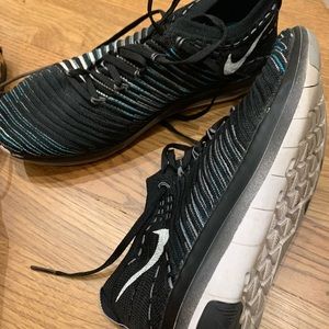 Nike free runs basically new